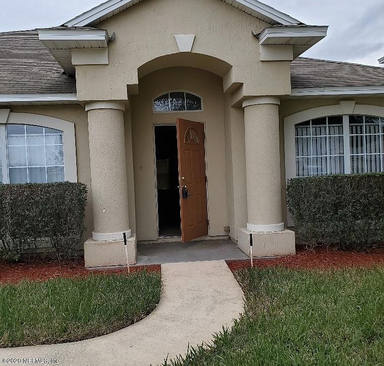 1st image of 11106 Cherokee Cove Dr
