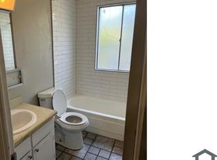 1205 Yosemite St APT 17, Denver, CO 80220