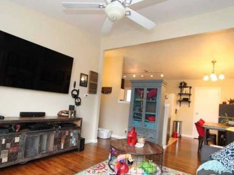 2333 W 25th Street Rd — Photo 5