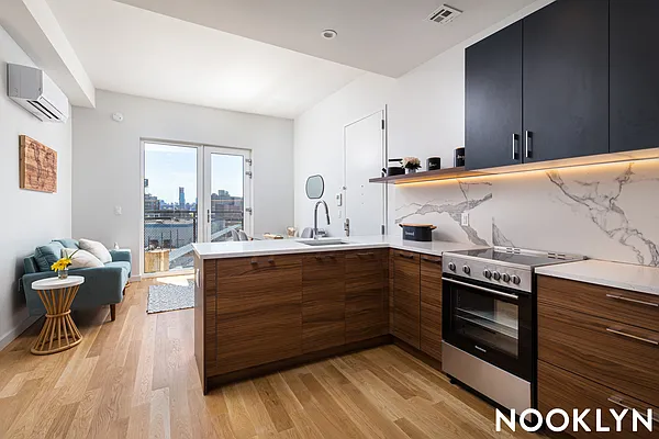 Rented by Nooklyn NYC LLC | media 52