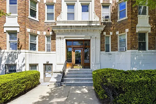 1673 Commonwealth Ave #3 Photo 1 1673 Commonwealth Ave #3 Photo 1