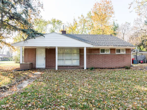 25201 Kildare St, Southfield, MI 48033