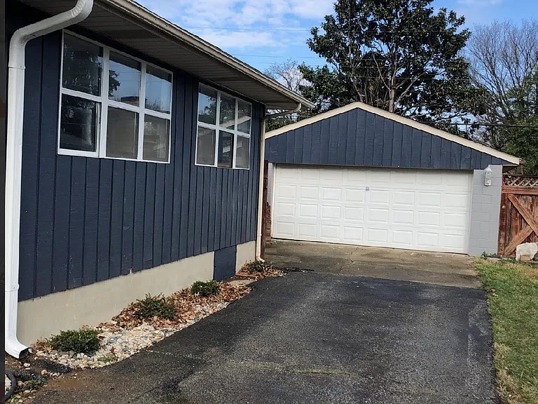 2712 Alice Ave — Photo 2