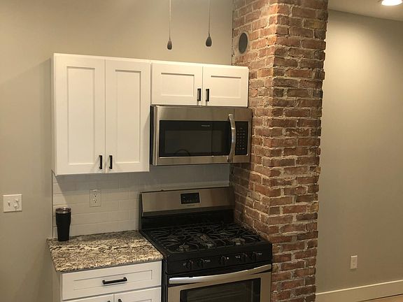 4th image of 64 Commonwealth Ave #2