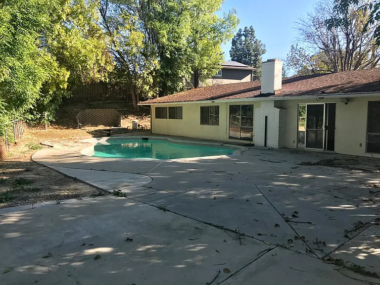 22819 Gershwin Dr — Photo 13