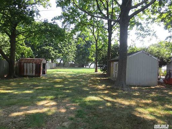 3rd image of 542 5th St