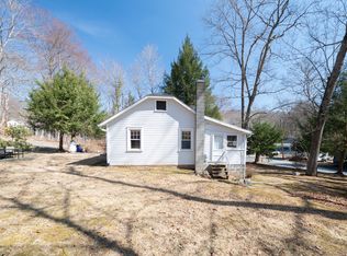 82 Scout Rd, Southbury, CT 06488