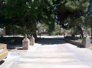 2305 W Avenue M8, Palmdale, CA 93551