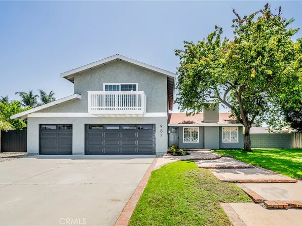 987 N Beechwood Ave, Rialto, CA 92376