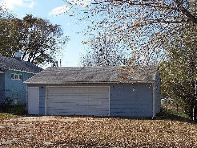 2nd image of 920 S 18th St