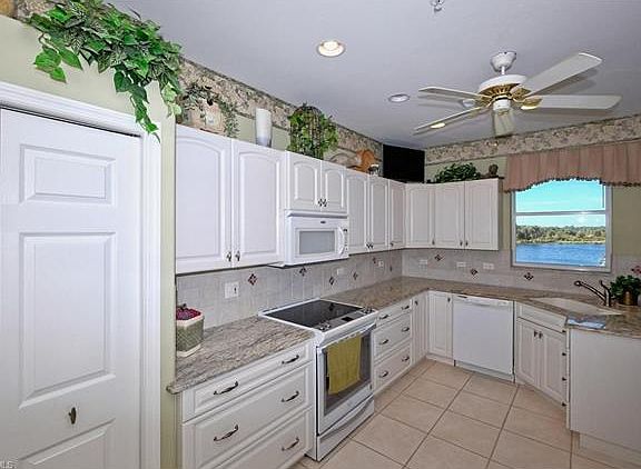3rd image of 17100 Bridgestone Ct APT 208