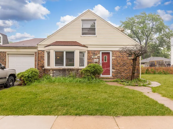 10215 S Kildare Ave, Oak Lawn, IL 60453