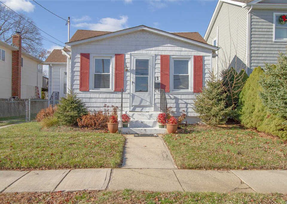 1st image of 12 Jefferson Ave