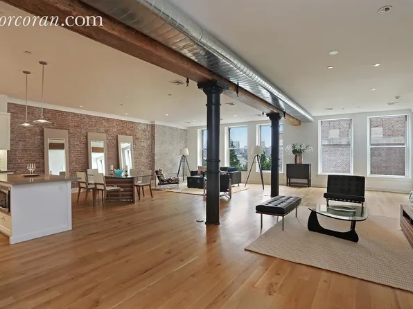 481 Washington Street image 1 of 11