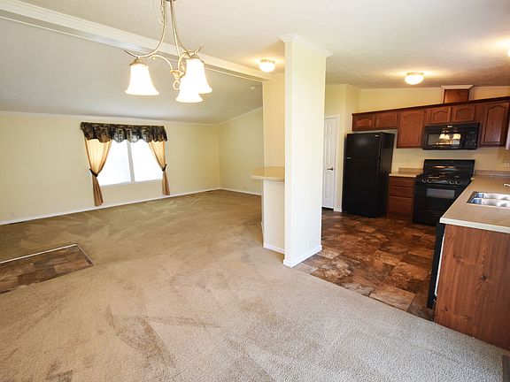 3rd image of 516 Maruca Dr