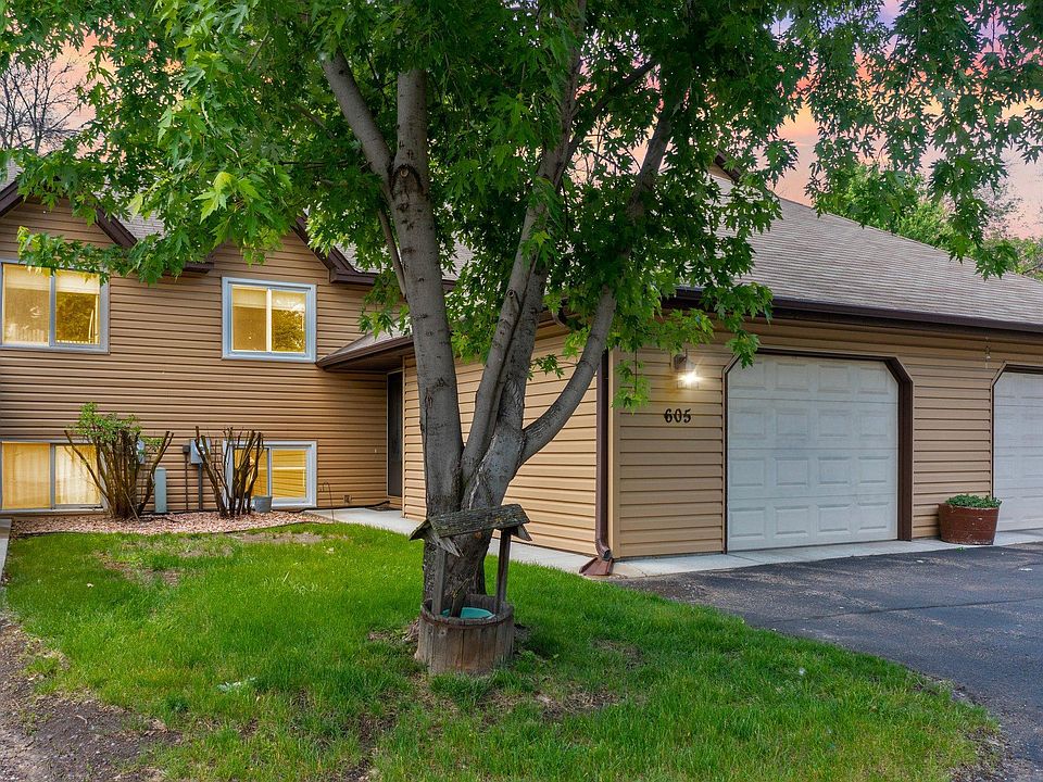 1st image of 605 Belland Ave