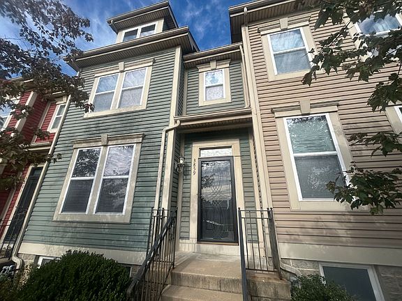 2nd image of 3859 Boulevard Heights Ct