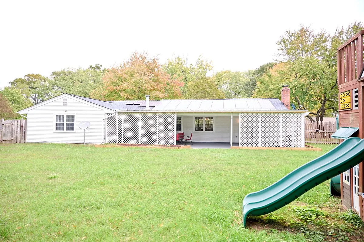 Building Photo - 1314 Harwich Dr