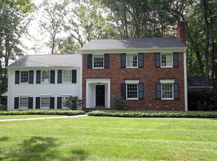 18 Fairfield Dr, Morristown, NJ 07960