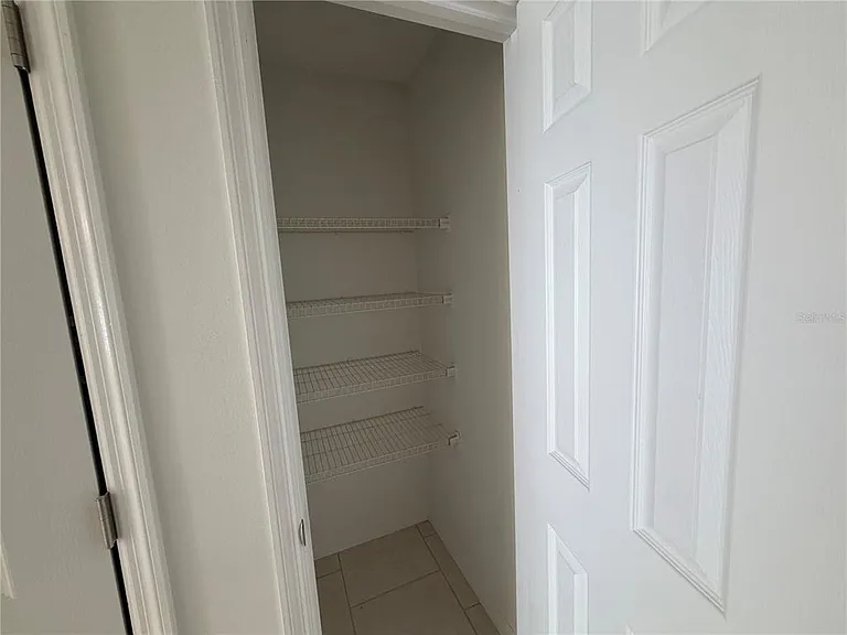 850 E Lime St #7 — Photo 5