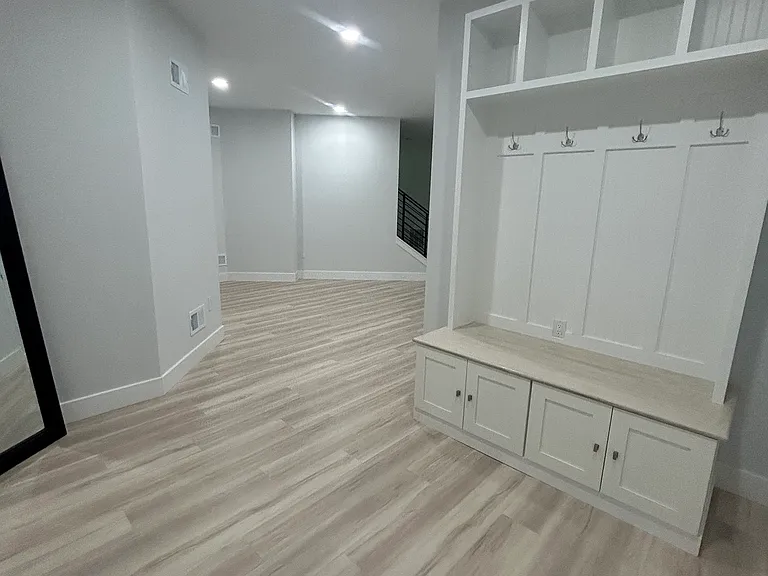 2408 Spring St — Photo 5