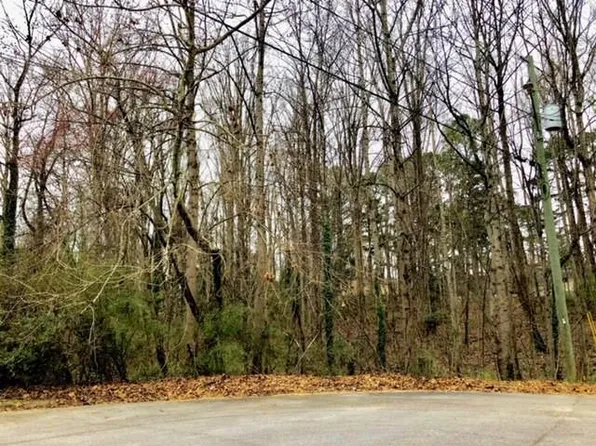 2716 Maple Grove Dr, Rex, GA 30273