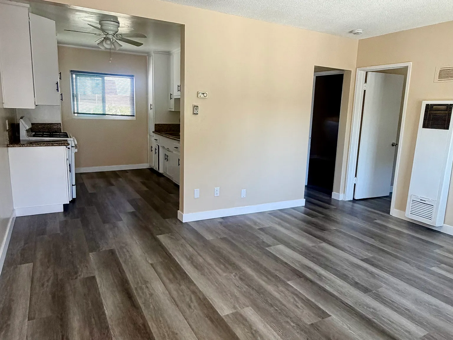 2 bed, 700 sqft, $2,250 — Photo 1