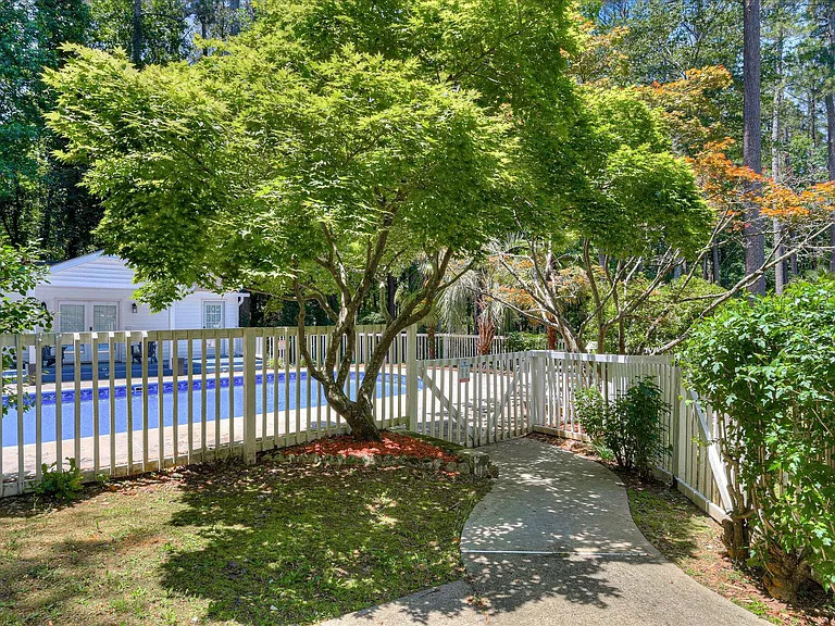 869 Hickory Ridge Rd — Photo 41
