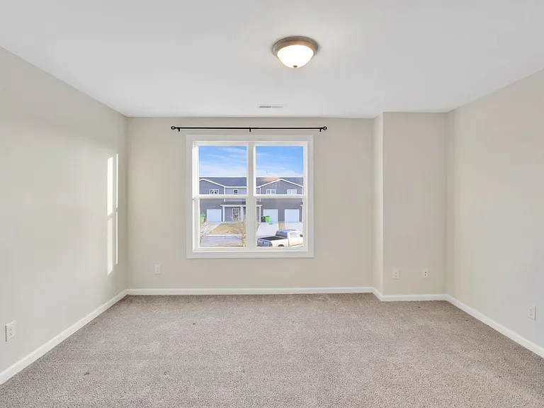 237 Winstead Loop — Photo 8