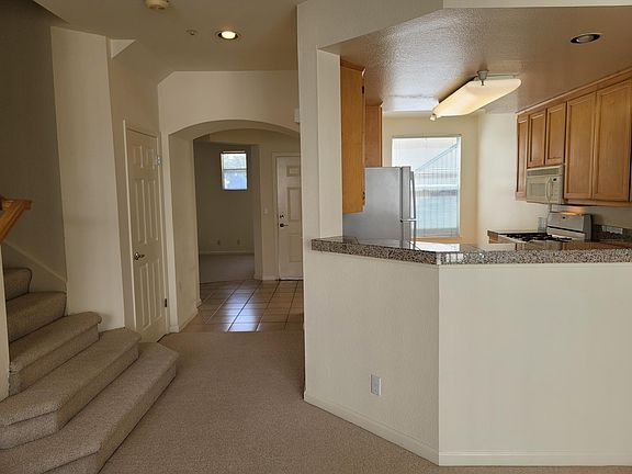3rd image of 601 Baltic Cir Unit 617
