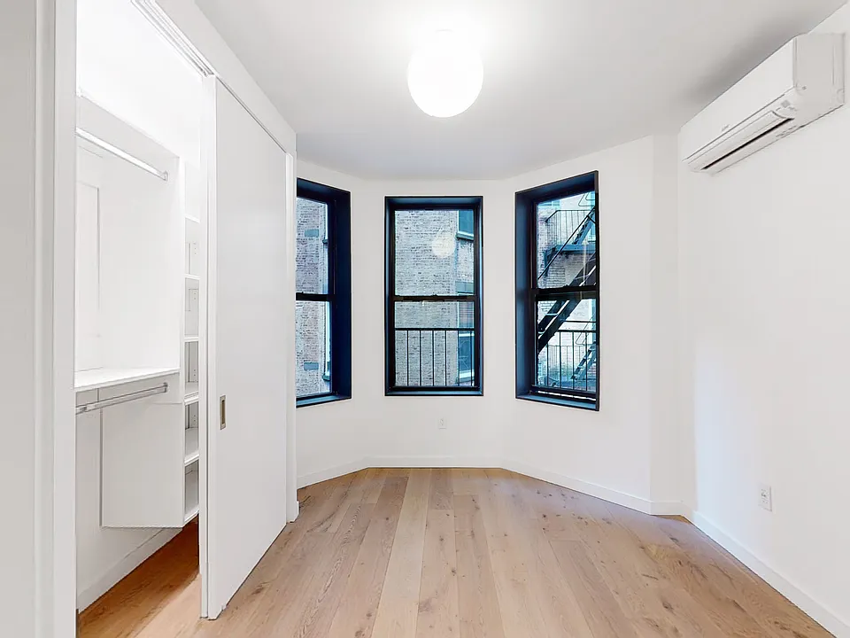 93 Hicks St #3D