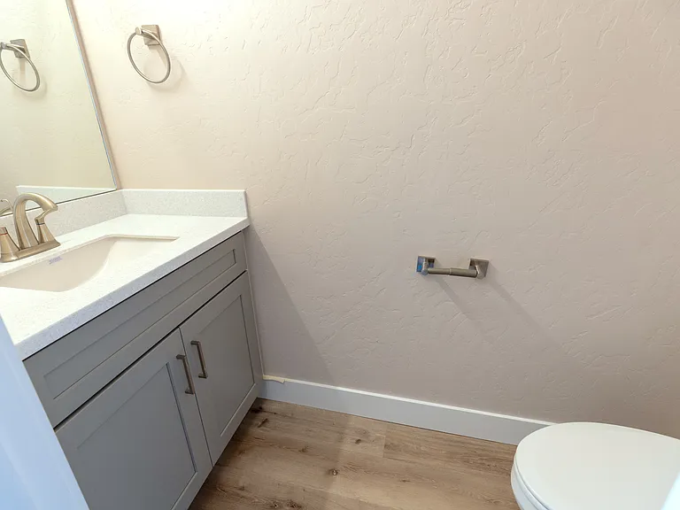 Pomona Park Townhomes — Photo 26