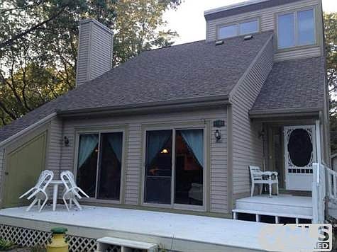 1st image of 1348 Crestbrook Ave