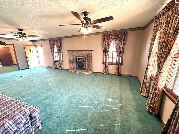 5th image of 624 N Springfield Ave