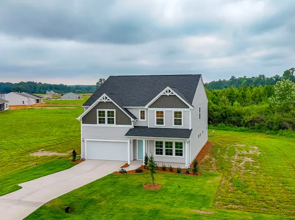 66 Thomas Trl, Lillington, NC 27546