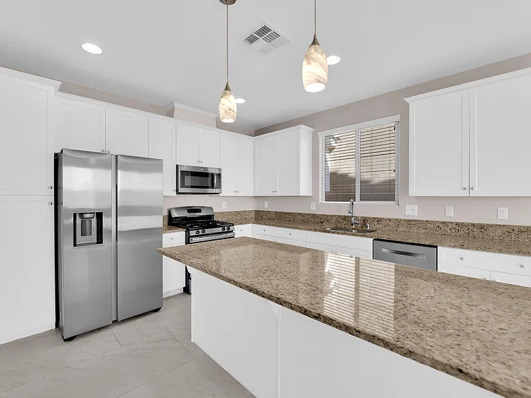 5382 Sleepy Willow St — Photo 6