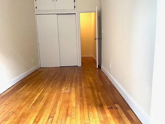 Rented by Oxford Property Group | media 22