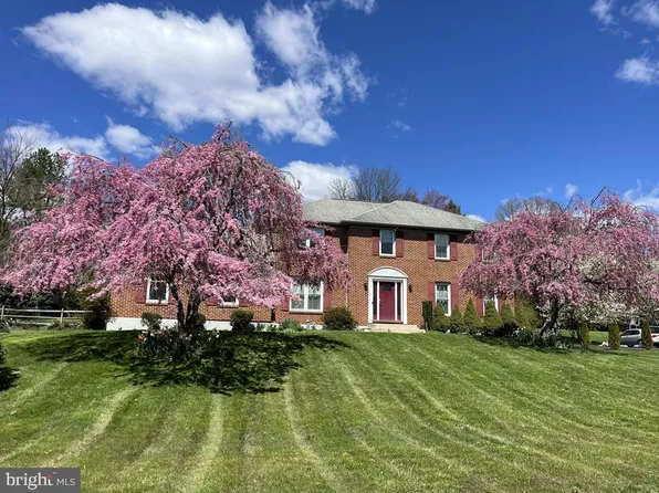 5 Slashpine Cir, Hockessin, DE 19707