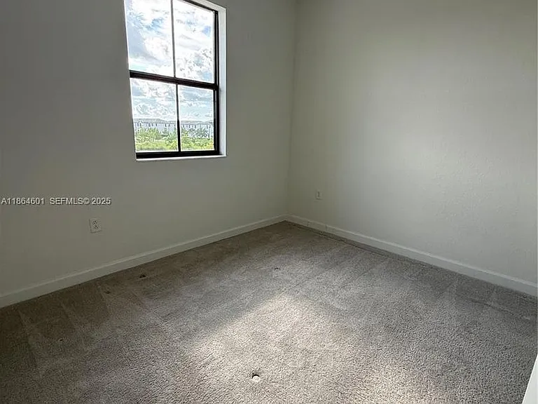 28532 SW 133rd Path — Photo 9