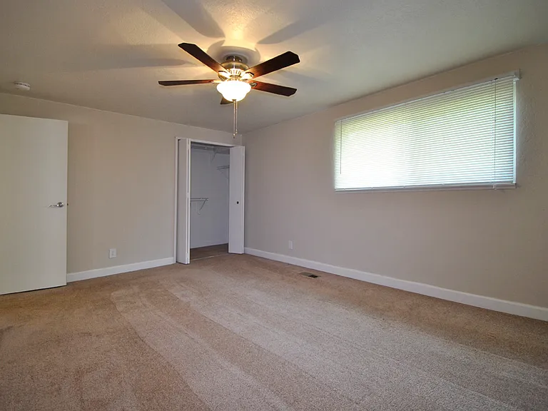 Coolidge Place Townhomes — Photo 8