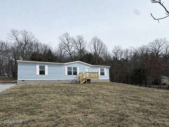2nd image of 110 Persimmon Ct