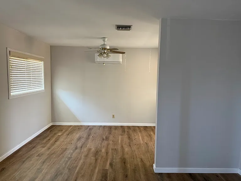 5382 Triana St — Photo 8