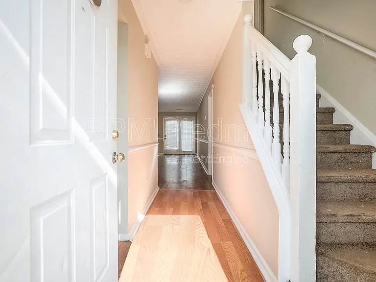 5467 Park Pl S — Photo 7