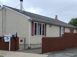 55 Stewart St, Fall River, MA 02720