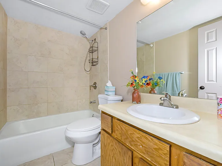 6702 Dublin Loop W #A — Photo 9