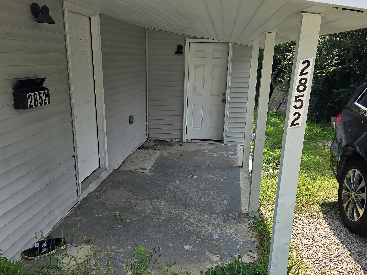 2 bed, 1296 sqft, $1,500 — Photo 2