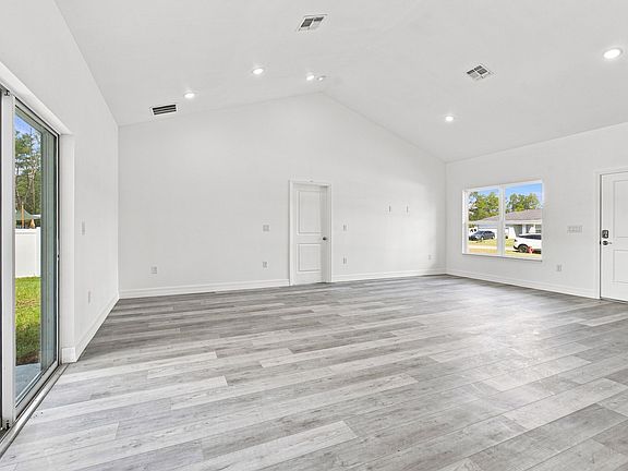 5th image of 16337 SW 17th Terrace Rd