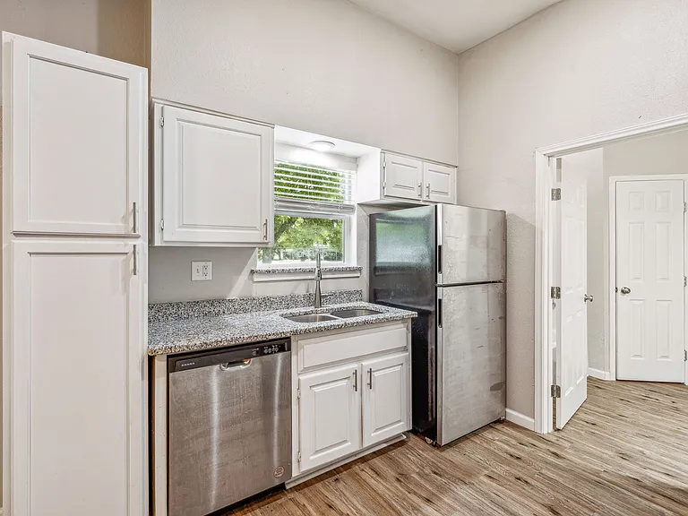778 N Belknap St #101 — Photo 8