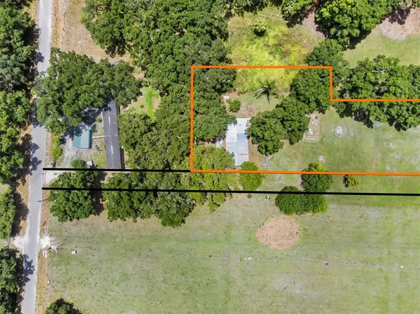 3747 Fussell Rd, Bowling Green, FL 33834