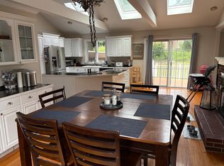 41 Starr Hill Rd, Groton, CT 06340